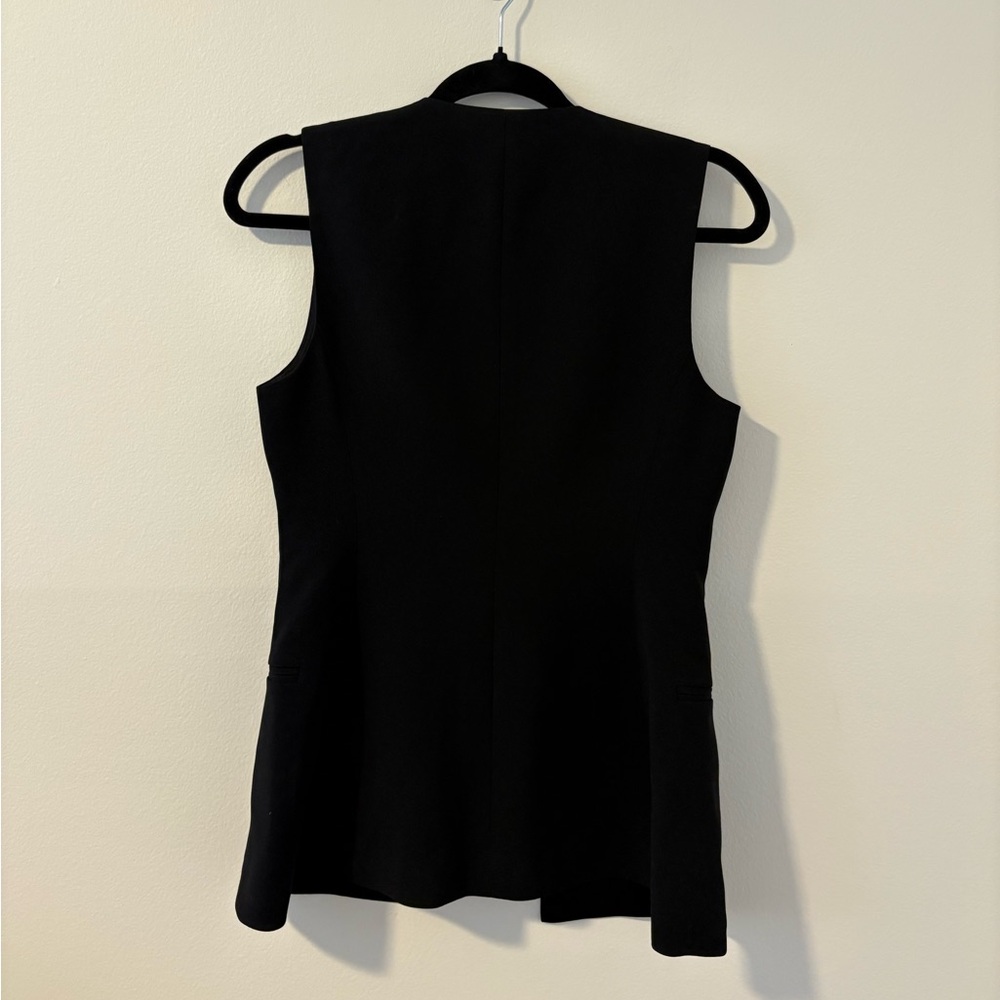 Aritzia Babaton Juris Vest Size 0 - Picture 3 of 4